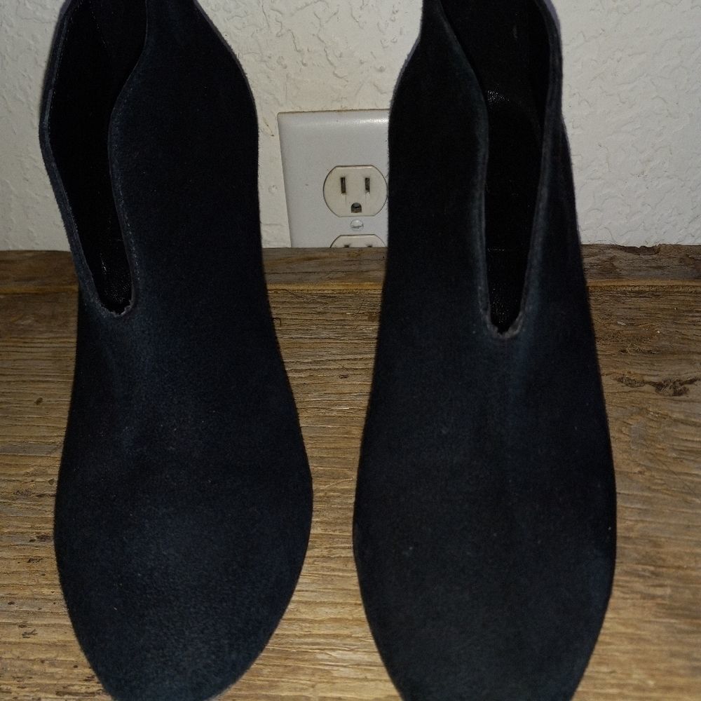 PRICE DROP Kate Spade Block Heels - Picture 2 of 9